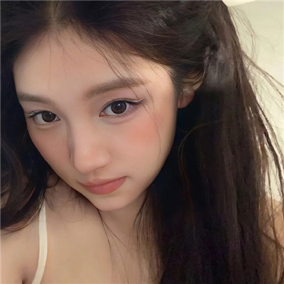 锡林郭勒盟伴游女生百之的资料