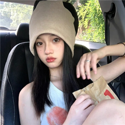 锡林郭勒盟伴游女生丛河灵的资料